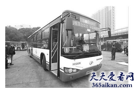 苏州公交门4.jpg