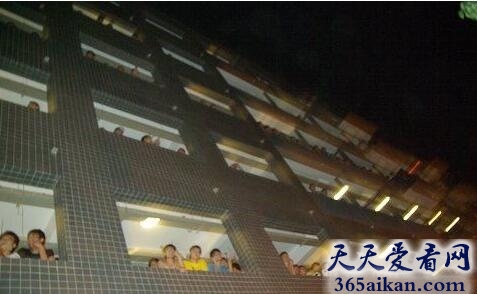 南大寂寞门4.jpg