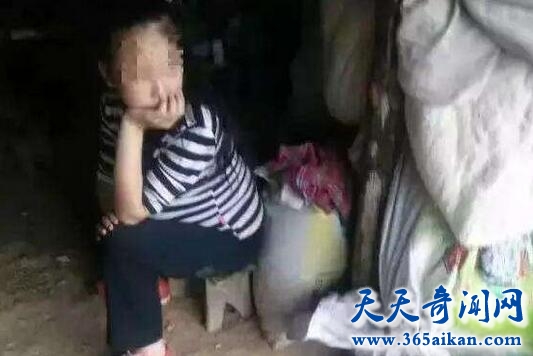 女孩私奔隐居山洞5.jpg