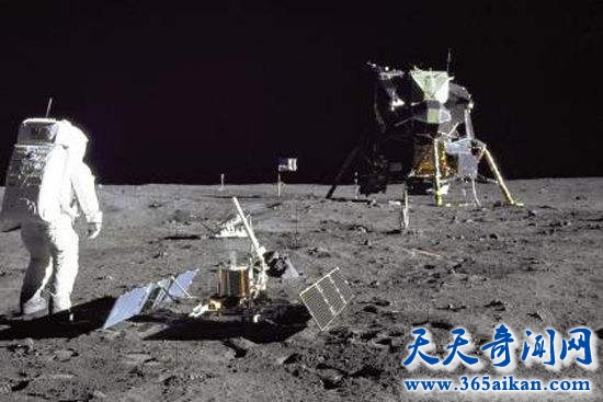 美国第一次登上月球看到了什么，美国第一次登上月球照片赏析！