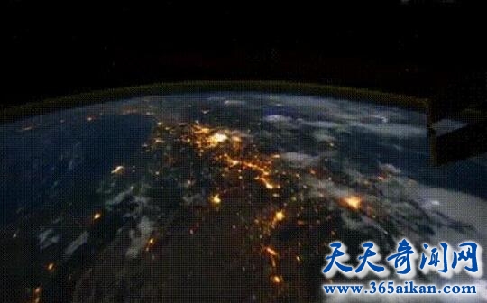 风暴与闪电.jpg