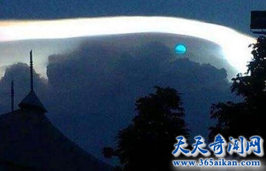 蓝色太阳3.jpg