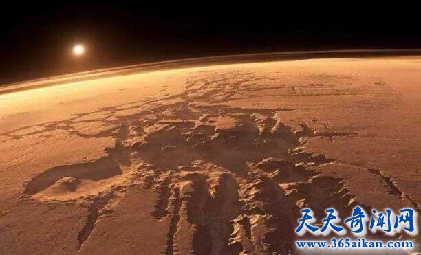 火星上有水吗？为什么美国NASA一会说有水一会说没水？