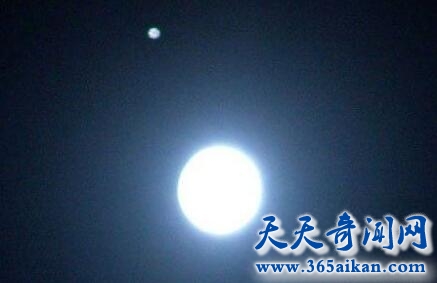 木星合月的天文现象是怎么样的？木星合月该如何观赏？