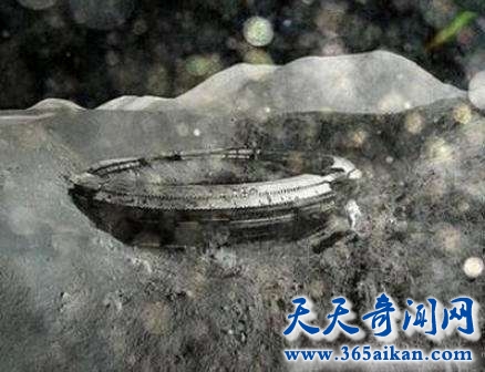 月球惊现外星人巨塔，月球的背面是外星人的基地？