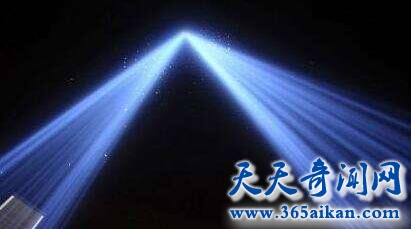 如果太阳光束对准地球将会发生什么？地球将瞬间蒸发！