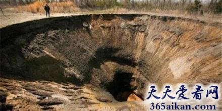盘点全球十大最著名的天坑有哪些？全球十大最著名的天坑介绍