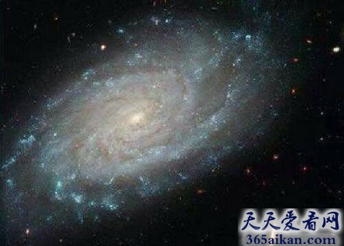 星系NGC 3370