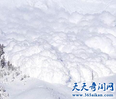 世界上最大雪崩，秘鲁大雪崩摧毁容加依城